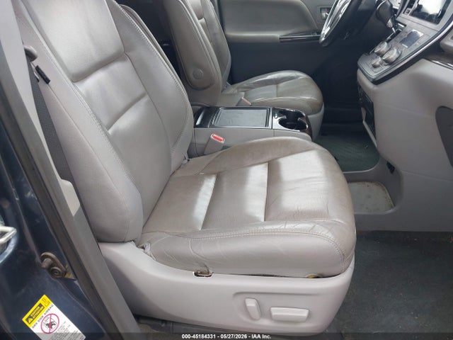 Продаж на аукціоні авто 2016 Toyota Sienna Xle Premium 8 Passenger, vin: 5TDYK3DC8GS738722, номер лоту: 45184331