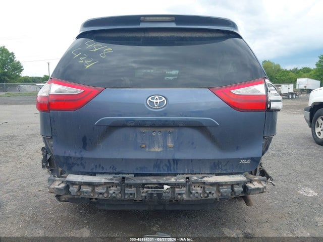 Продаж на аукціоні авто 2016 Toyota Sienna Xle Premium 8 Passenger, vin: 5TDYK3DC8GS738722, номер лоту: 45184331