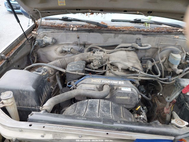 2000 Toyota Tundra მანქანა იყიდება აუქციონზე, vin: 5TBJN3219YS023890, აუქციონის ნომერი: 45184336