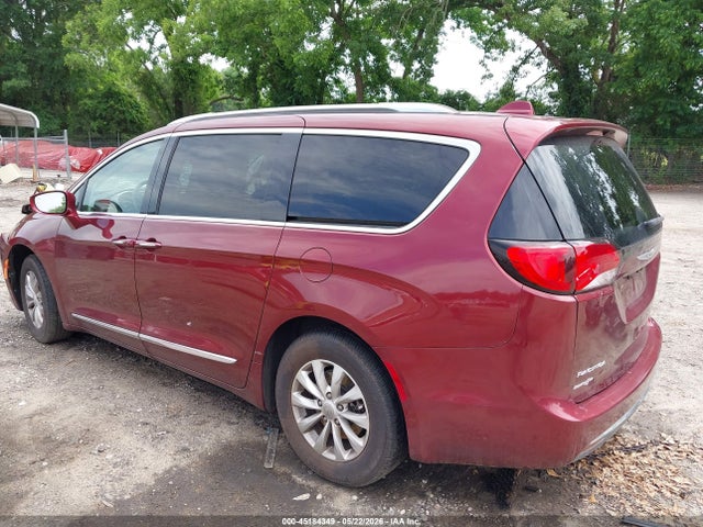 45184349 :رقم المزاد ، 2C4RC1BG9KR597348 vin ، 2019 Chrysler Pacifica Touring L مزاد بيع