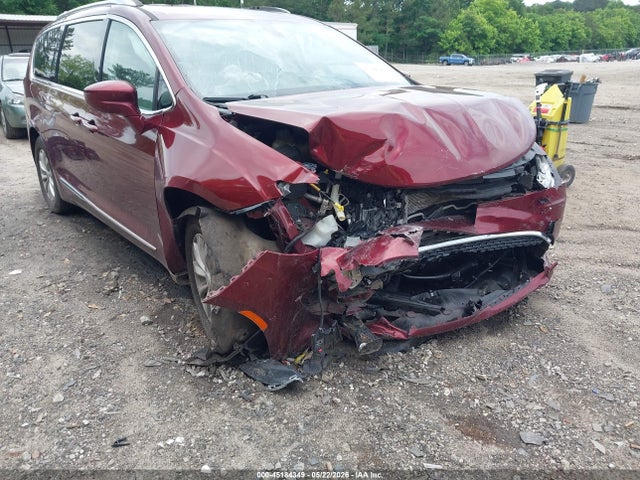 45184349 :رقم المزاد ، 2C4RC1BG9KR597348 vin ، 2019 Chrysler Pacifica Touring L مزاد بيع
