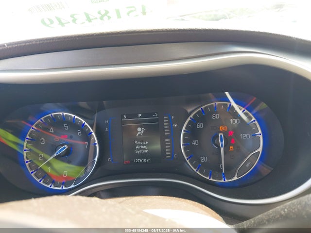 45184349 :رقم المزاد ، 2C4RC1BG9KR597348 vin ، 2019 Chrysler Pacifica Touring L مزاد بيع