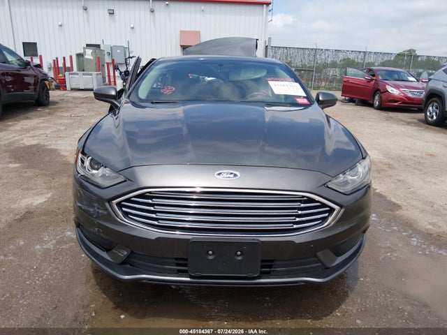 3FA6P0HD9HR364979 Ford FUSION SE