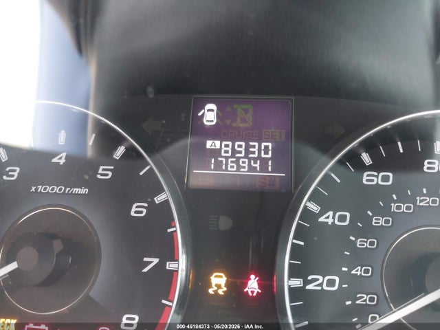 2011 Subaru Outback 2.5i Premium მანქანა იყიდება აუქციონზე, vin: 4S4BRBBC9B1380708, აუქციონის ნომერი: 45184373