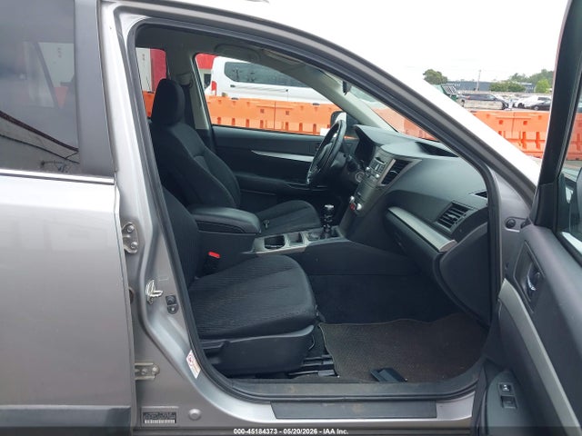 2011 Subaru Outback 2.5i Premium მანქანა იყიდება აუქციონზე, vin: 4S4BRBBC9B1380708, აუქციონის ნომერი: 45184373