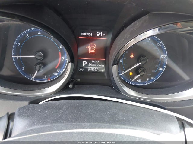 2015 Toyota Corolla S Plus მანქანა იყიდება აუქციონზე, vin: 5YFBURHE1FP305250, აუქციონის ნომერი: 45184392