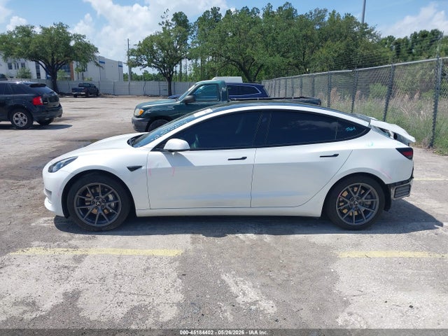Tesla Model 3 Standard Range Plus Rear-wheel Drive 2021 5YJ3E1EA5MF977440 Image 15