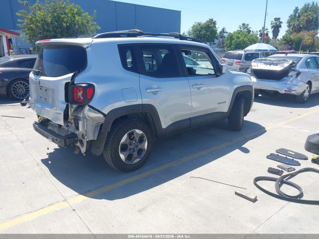2015 Jeep Renegade Latitude მანქანა იყიდება აუქციონზე, vin: ZACCJBBH2FPC23040, აუქციონის ნომერი: 45184419