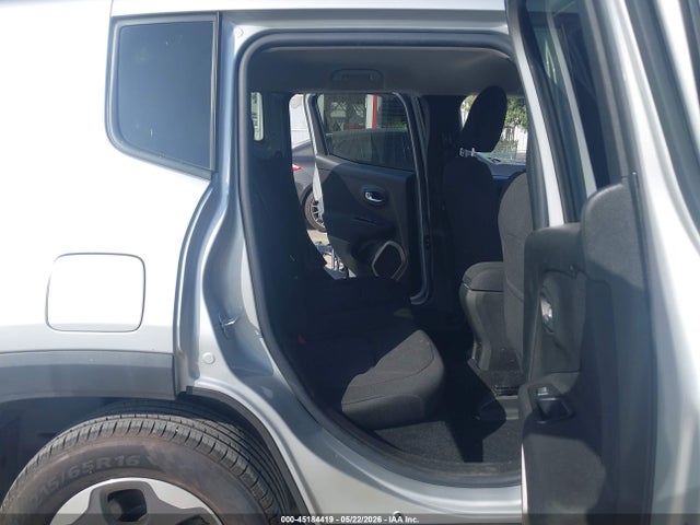 2015 Jeep Renegade Latitude მანქანა იყიდება აუქციონზე, vin: ZACCJBBH2FPC23040, აუქციონის ნომერი: 45184419