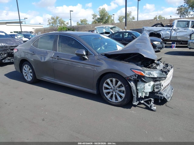 4T1C11AKXLU918976 Toyota CAMRY LE