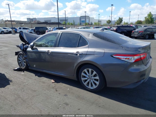 4T1C11AKXLU918976 Toyota CAMRY LE