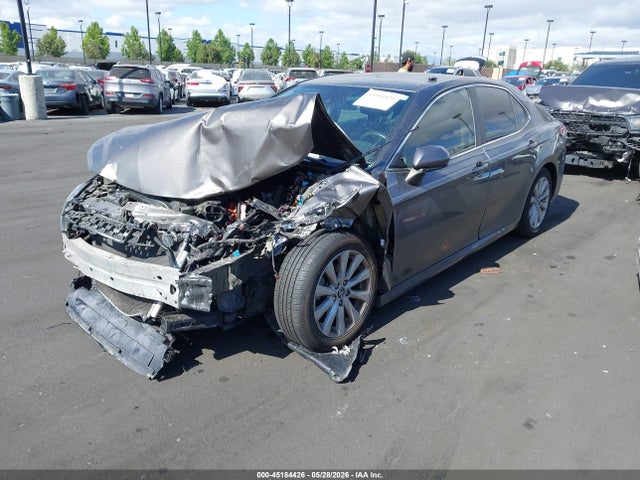 4T1C11AKXLU918976 Toyota CAMRY LE