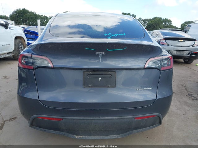 Продаж на аукціоні авто 2023 Tesla Model Y Awd/long Range Dual Motor All-wheel Drive, vin: 7SAYGDEE3PA175915, номер лоту: 45184427