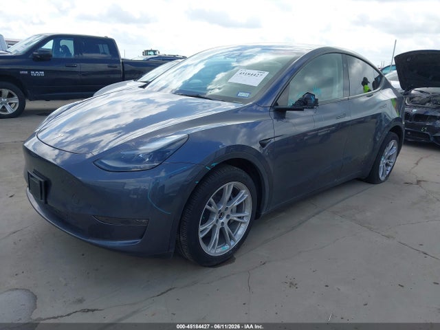 Продаж на аукціоні авто 2023 Tesla Model Y Awd/long Range Dual Motor All-wheel Drive, vin: 7SAYGDEE3PA175915, номер лоту: 45184427