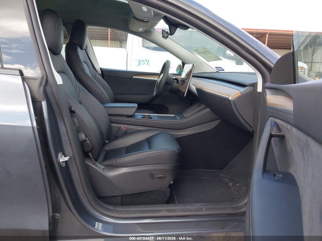 Продаж на аукціоні авто 2023 Tesla Model Y Awd/long Range Dual Motor All-wheel Drive, vin: 7SAYGDEE3PA175915, номер лоту: 45184427