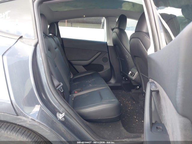 Продаж на аукціоні авто 2023 Tesla Model Y Awd/long Range Dual Motor All-wheel Drive, vin: 7SAYGDEE3PA175915, номер лоту: 45184427