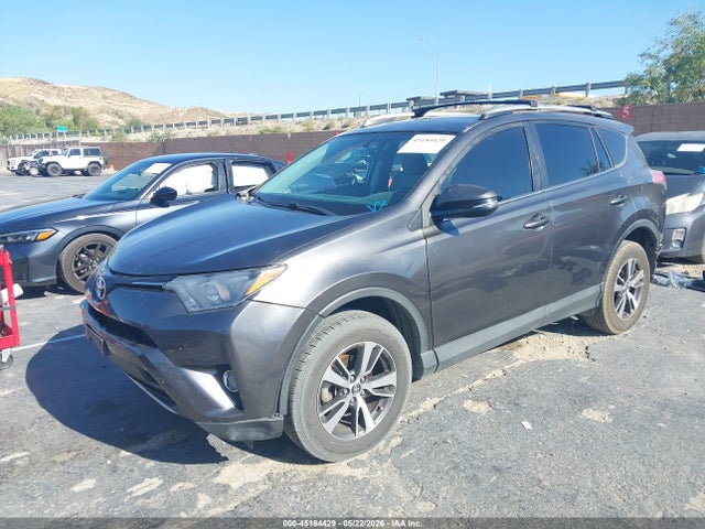 JTMWFREV2GJ074168 Toyota Rav4 Xle