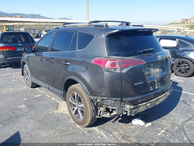 JTMWFREV2GJ074168 Toyota Rav4 Xle