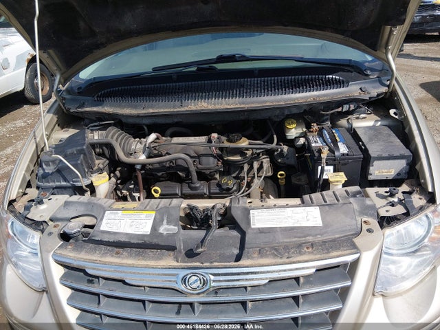 45184436 :رقم المزاد ، 2C4GP54L35R433370 vin ، 2005 Chrysler Town & Country Touring مزاد بيع