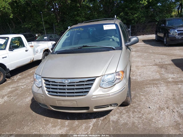 45184436 :رقم المزاد ، 2C4GP54L35R433370 vin ، 2005 Chrysler Town & Country Touring مزاد بيع
