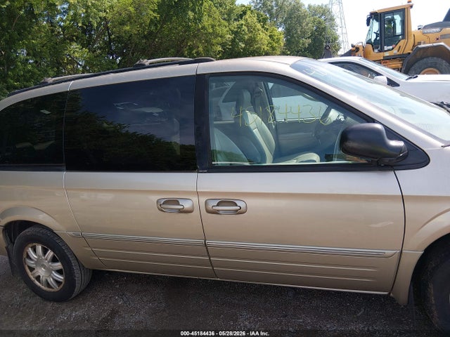 45184436 :رقم المزاد ، 2C4GP54L35R433370 vin ، 2005 Chrysler Town & Country Touring مزاد بيع