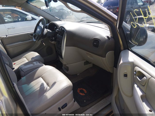 45184436 :رقم المزاد ، 2C4GP54L35R433370 vin ، 2005 Chrysler Town & Country Touring مزاد بيع