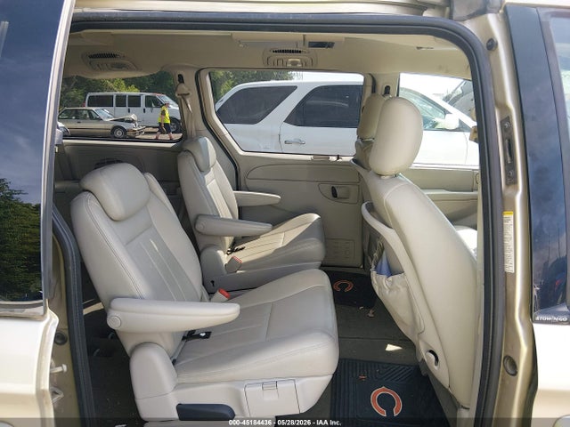 45184436 :رقم المزاد ، 2C4GP54L35R433370 vin ، 2005 Chrysler Town & Country Touring مزاد بيع