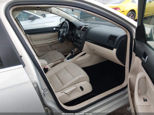 Продаж на аукціоні авто 2010 Volkswagen Jetta Se, vin: 3VWRX7AJ9AM025137, номер лоту: 45184475