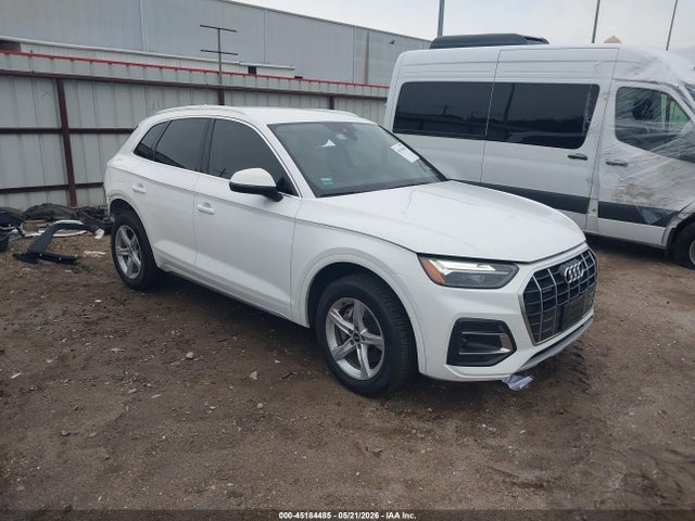 Aukcja sprzedaży 2021 Audi Q5 Premium 45 Tfsi Quattro S Tronic, vin: WA1AAAFY4M2093484, numer aukcji: 45184485