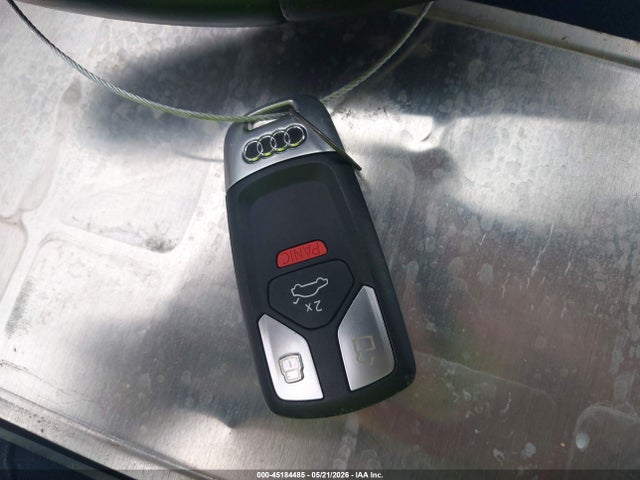 2021 Audi Q5 Premium 45 Tfsi Quattro S Tronic მანქანა იყიდება აუქციონზე, vin: WA1AAAFY4M2093484, აუქციონის ნომერი: 45184485