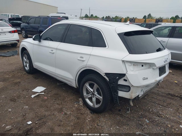 2021 Audi Q5 Premium 45 Tfsi Quattro S Tronic მანქანა იყიდება აუქციონზე, vin: WA1AAAFY4M2093484, აუქციონის ნომერი: 45184485