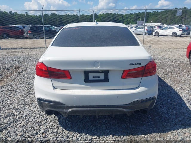 WBAJE5C36HG917095 BMW 540I