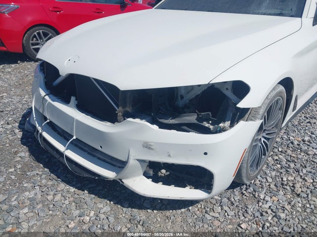 WBAJE5C36HG917095 BMW 540I
