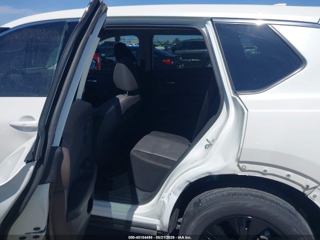 5N1AT3BA2MC824729 Nissan Rogue Sv Fwd
