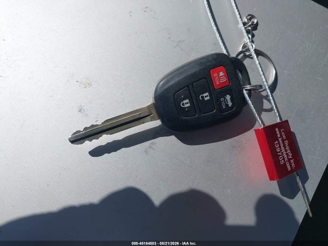 45184503 :رقم المزاد ، 2T1BURHE4EC104036 vin ، 2014 Toyota Corolla Le مزاد بيع