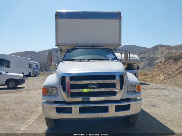 45184512 :رقم المزاد ، 3FRWW6FC8DV498879 vin ، 2013 Ford F-650 Xl/xlt مزاد بيع