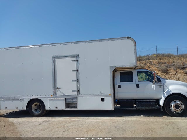 45184512 :رقم المزاد ، 3FRWW6FC8DV498879 vin ، 2013 Ford F-650 Xl/xlt مزاد بيع