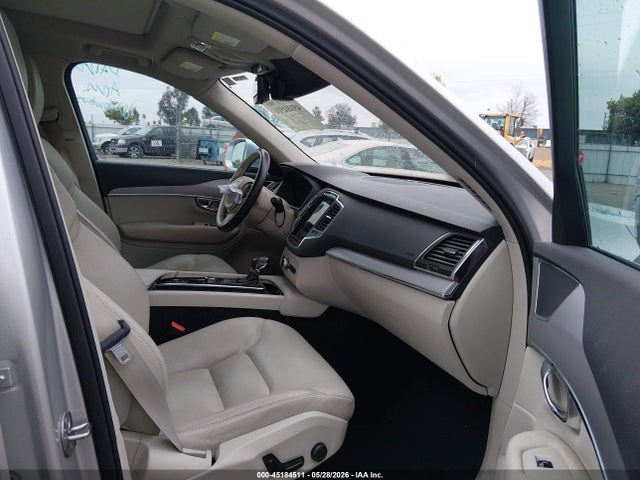 YV4102PK5N1829894 Volvo Xc90 T5 Momentum 7 Passenger