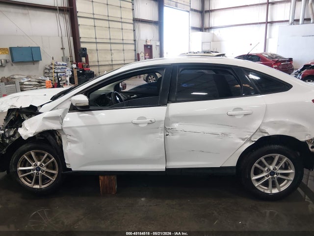 Ford FOCUS SE 2016 1FADP3F21GL205039 Image 15