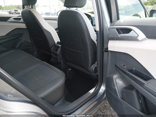 45184520 :رقم المزاد ، 3VVVC7B28SM014265 vin ، 2025 Volkswagen Taos 1.5t Se مزاد بيع