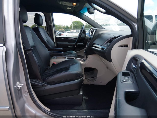 2C4RDGCG7HR848018 Dodge Grand Caravan Sxt