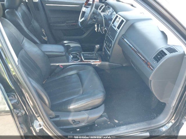 2009 Chrysler 300c Hemi მანქანა იყიდება აუქციონზე, vin: 2C3KA63T19H580905, აუქციონის ნომერი: 45184580