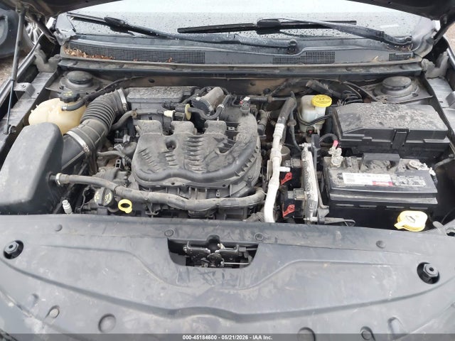 45184600 :رقم المزاد ، 1C3CCCBG7FN706527 vin ، 2015 Chrysler 200 S مزاد بيع