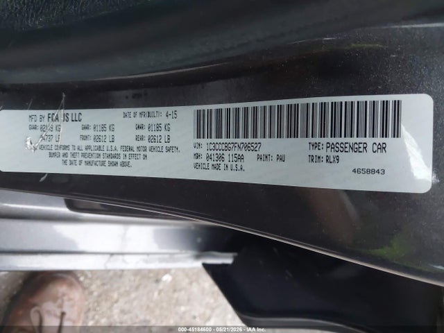 45184600 :رقم المزاد ، 1C3CCCBG7FN706527 vin ، 2015 Chrysler 200 S مزاد بيع