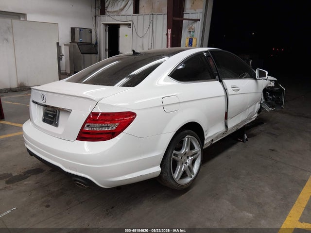 Aukcja sprzedaży 2015 Mercedes-benz C 350 Sport, vin: WDDGJ5HB8FG369886, numer aukcji: 45184620