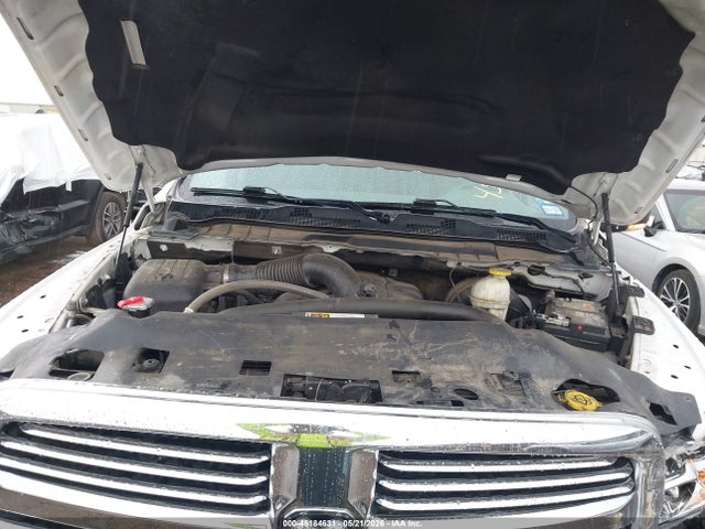 45184631 :رقم المزاد ، 1C6RR6TT6KS562232 vin ، 2019 Ram 1500 Classic مزاد بيع