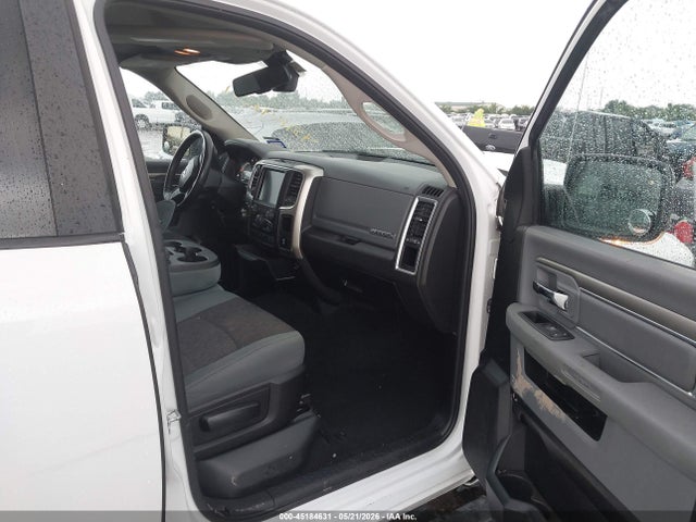 45184631 :رقم المزاد ، 1C6RR6TT6KS562232 vin ، 2019 Ram 1500 Classic مزاد بيع