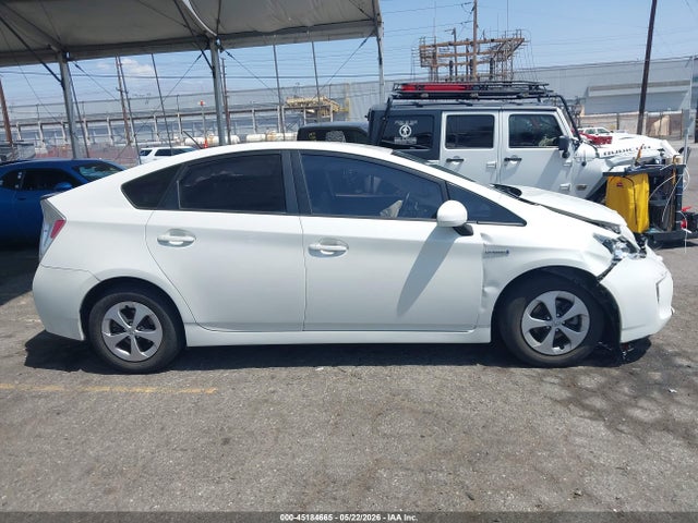 2014 Toyota Prius Four მანქანა იყიდება აუქციონზე, vin: JTDKN3DU3E1773460, აუქციონის ნომერი: 45184665