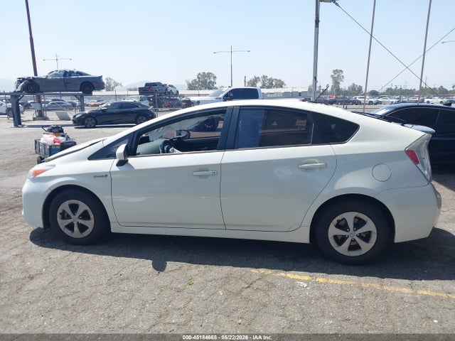 2014 Toyota Prius Four მანქანა იყიდება აუქციონზე, vin: JTDKN3DU3E1773460, აუქციონის ნომერი: 45184665