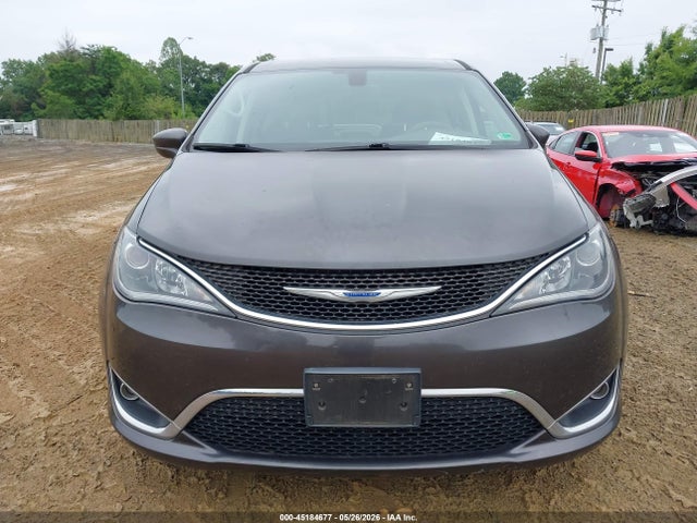 Продаж на аукціоні авто 2018 Chrysler Pacifica Touring Plus, vin: 2C4RC1FG1JR133057, номер лоту: 45184677